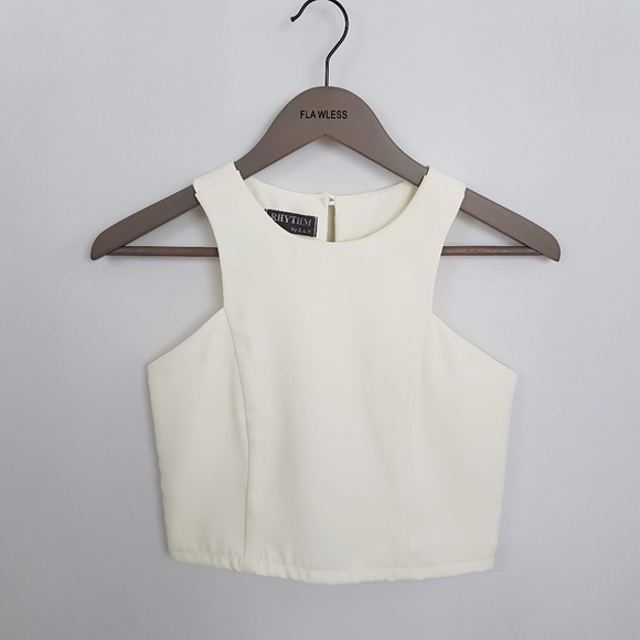 Rsythm Tops - Rsythm White Crop Top Size S